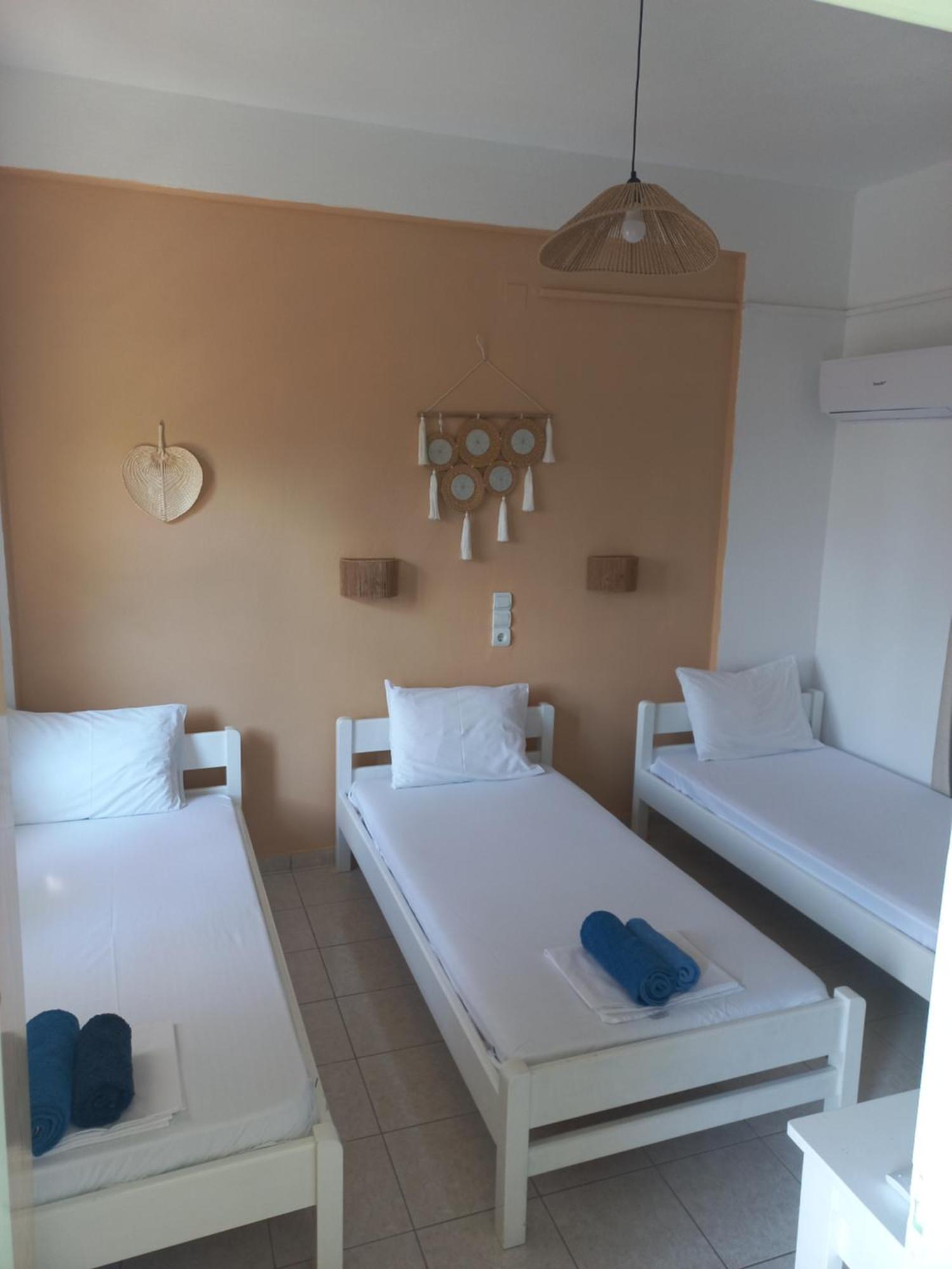 Stafylos Rooms Exteriör bild